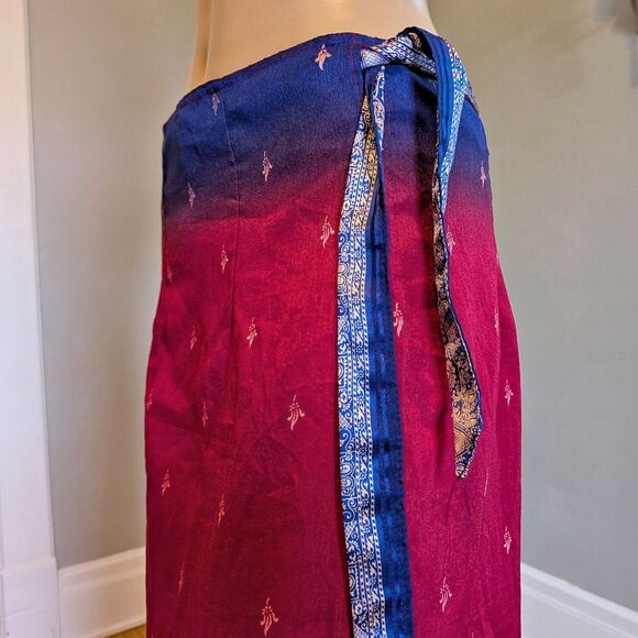 Vintage 90s Thai Silk by Apple Wrap Skirt Red Blue Filigree Ombre - Picture 6 of 9